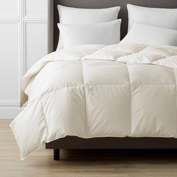 The Company Store Legends Loftaire Olympia Med Warmth Down Alt Comforter Twin XL - Picture 1 of 13